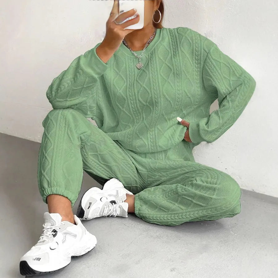 Diamond Luxe Lounge Two-Piece Set green